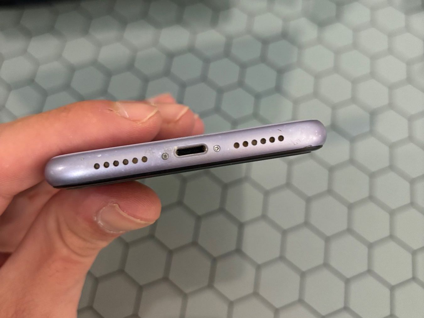 Apple Telefoni cellulari / Smartphones: iPhone 11 Purple 64GB – Usato da Basel venduto da LH_01 5