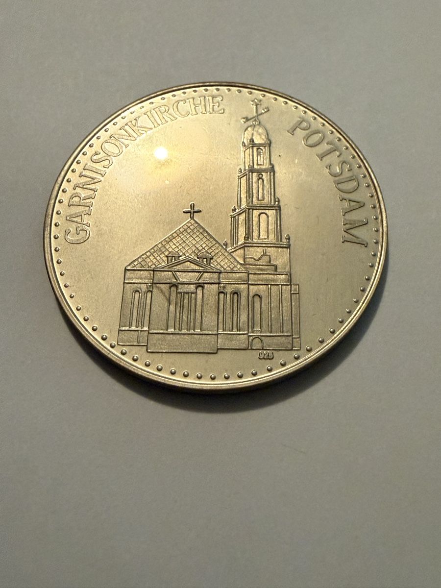Tutti le monete: Garnisonkirche Potsdam Silbermünze – Usato da Kappel SO venduto da Mudvayne