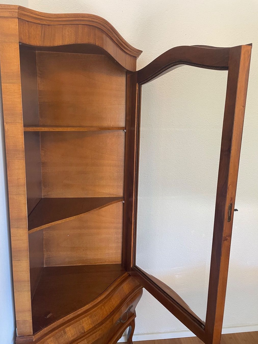 Vetrine: Eckvitrine Louis Philipp – Usato da Wettingen venduto da FeeSylvia7 2