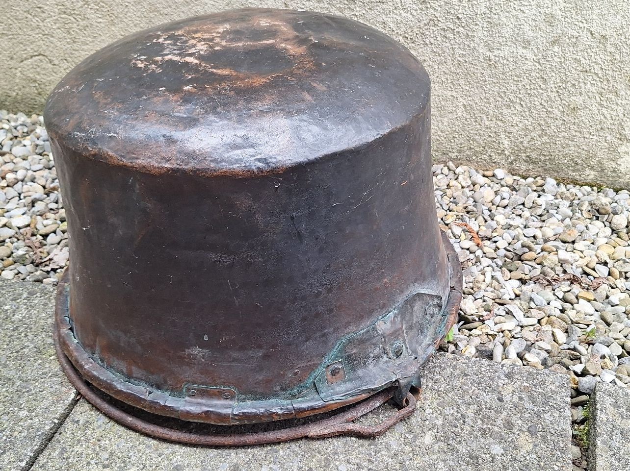 Vasi per fiori: 5 kg -Kupferkessel,antik zum Kochen oder Deko ! – Usato da Emmenbrücke venduto da abu_9mj8 7