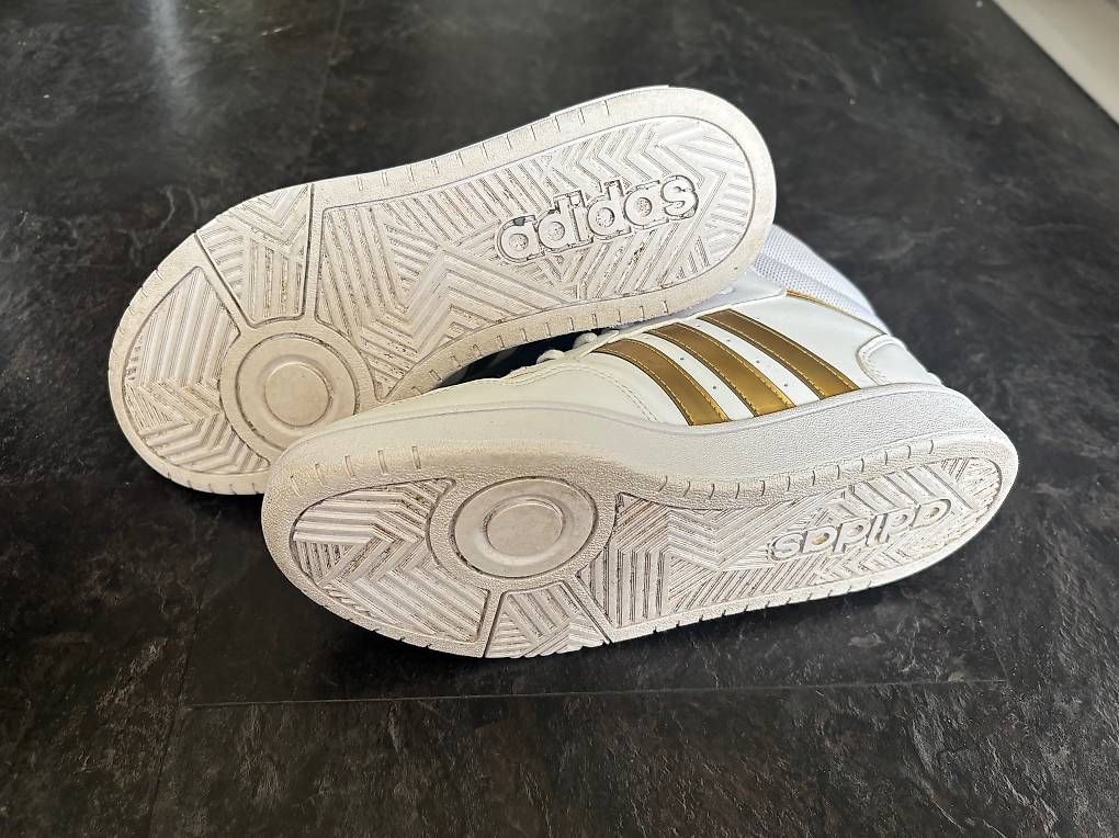 Adidas Herrenschuhe: Adidas Hoops 3.0 Mid gr.40 – Gebraucht aus Zürich von majkut 2