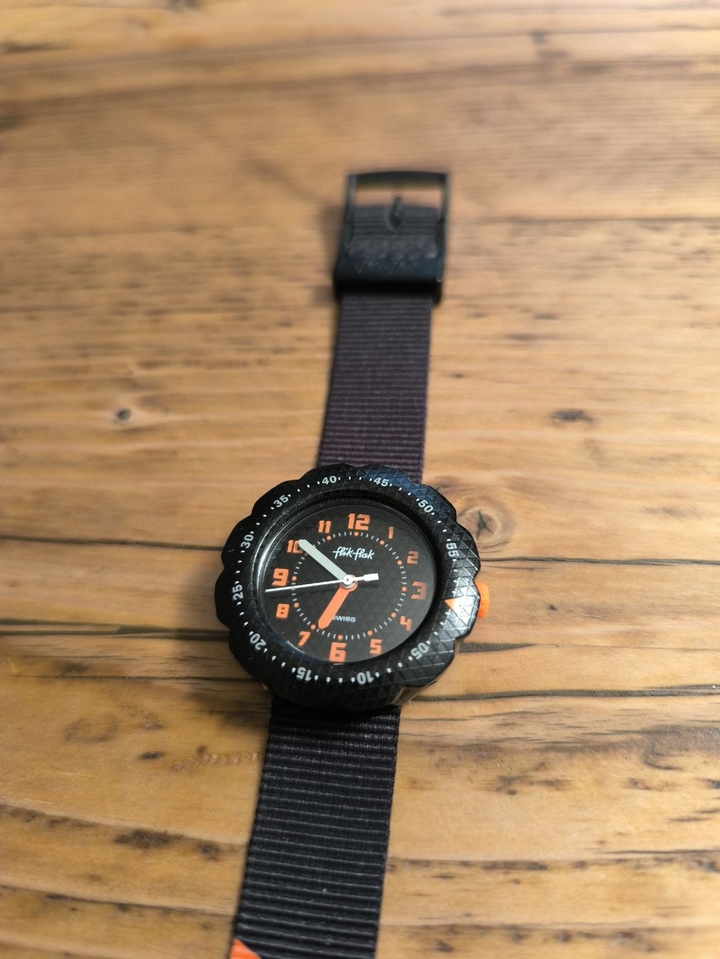 Swatch Bracelets:  Flik Flak Night Shift – D'occasion à Niederweningen par Naturenextlevel 2