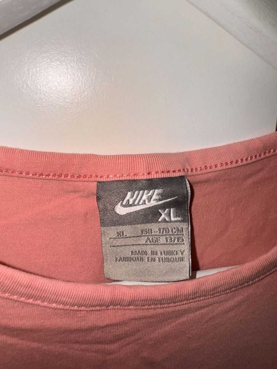 Nike T-shirt: Rosa Nike T-Shirt – Nuovo (secondo la descrizione) da Richterswil venduto da Manu55555 1