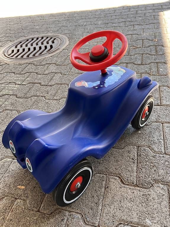 Véhicules pour enfants: Bobby Car mit Lenkrad  Dunkelblau – D'occasion à Luzern par Tanja.z 4