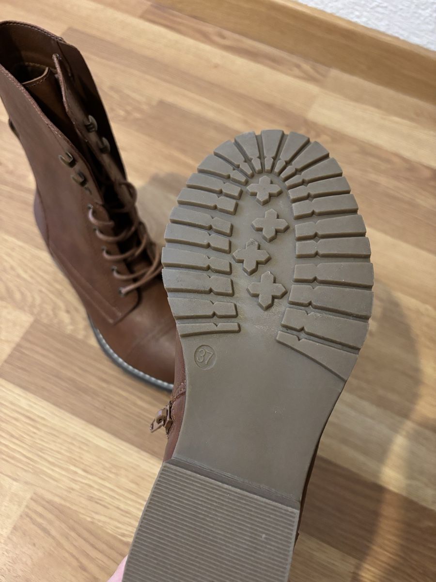 Damenschuhe: Braune Boots, Gr. 37 – Gebraucht aus Brütten von Raaphi6 2