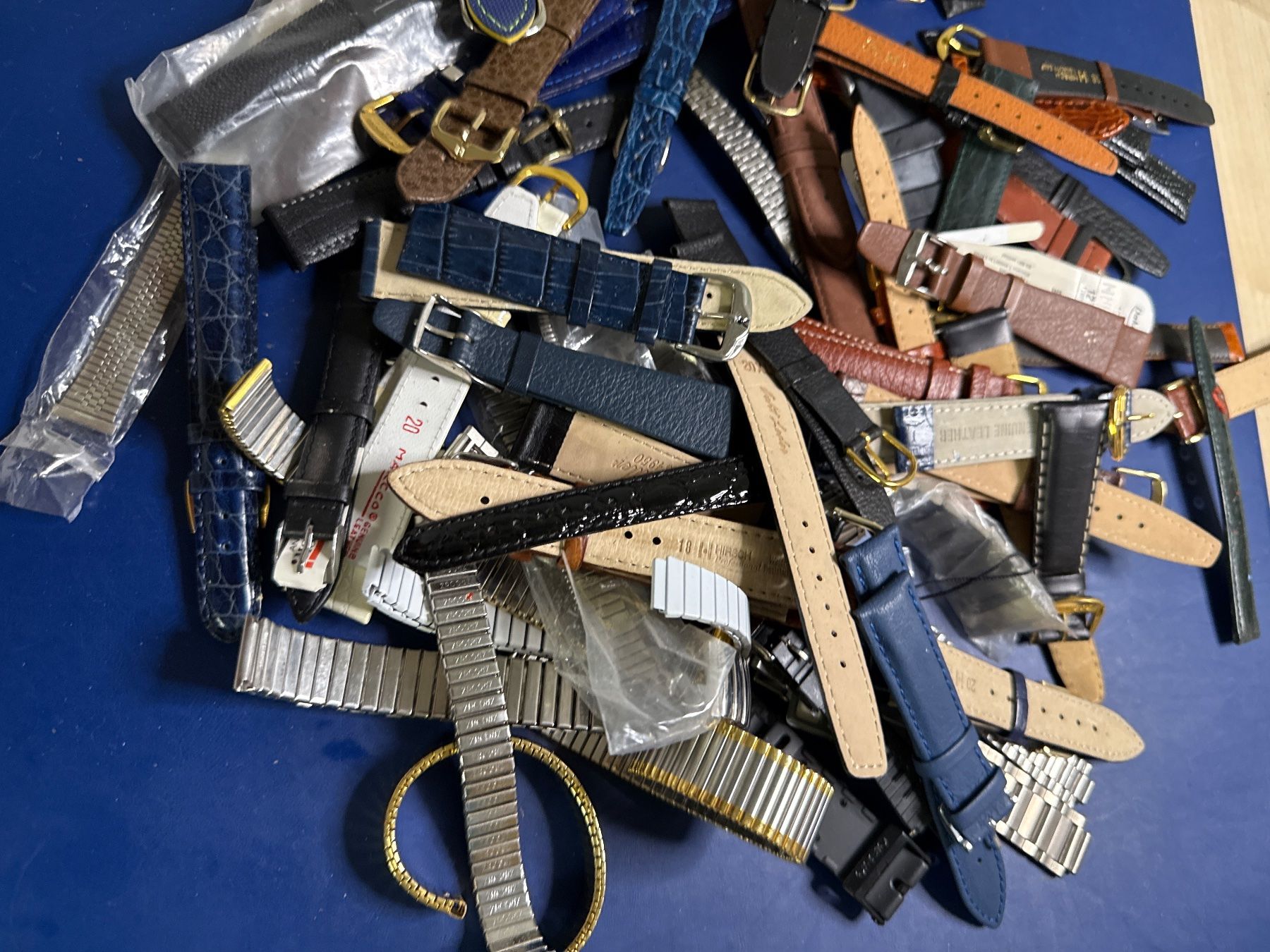 Bracelets: Uhrenbänder lot neu – Neuf (Voir description) à Pfeffingen par Allhandelklgwatches 2