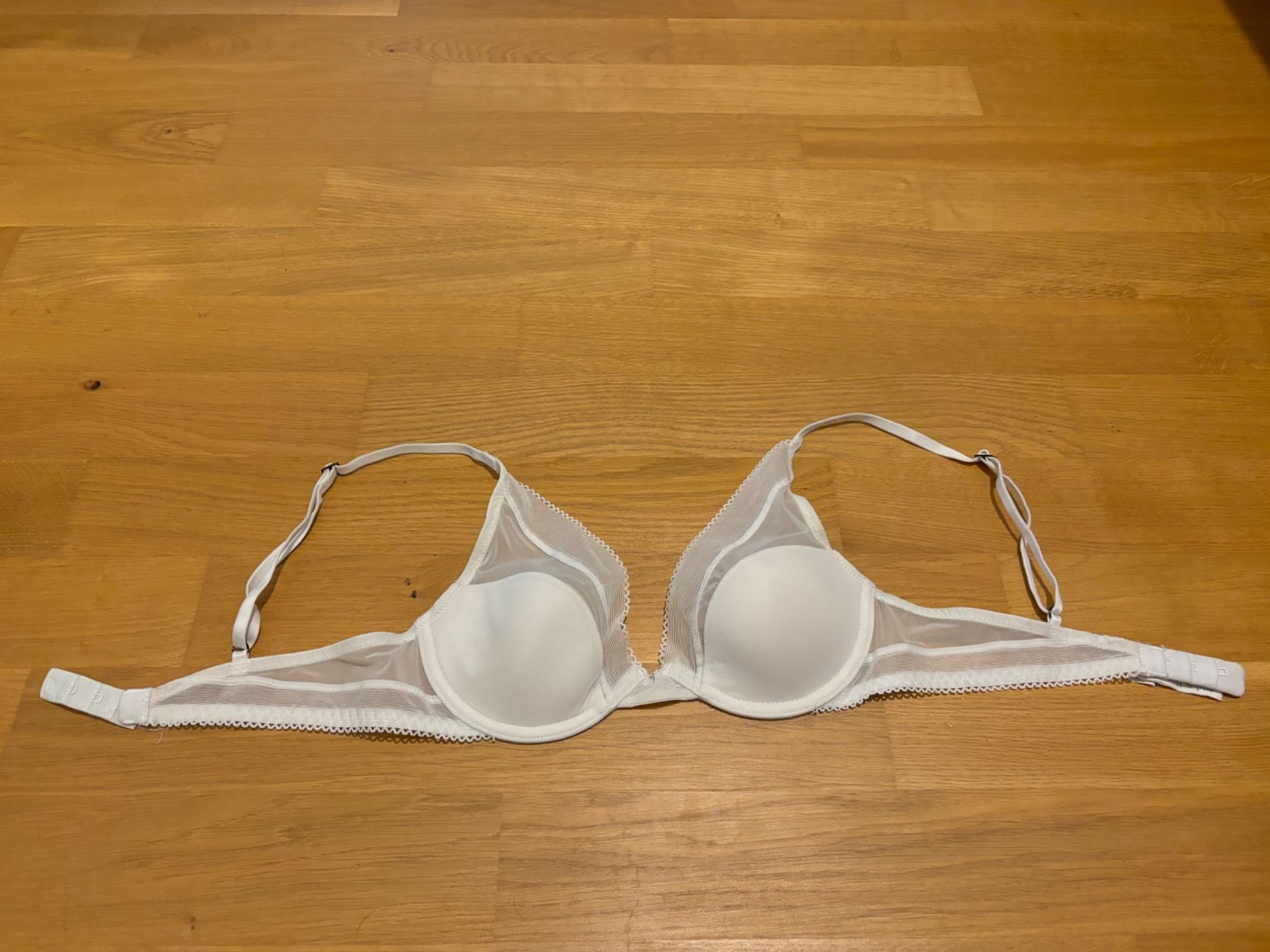 Calvin Klein Autres dessous: BH / Bra - Calvin Klein - Gr. ? eher klein ca. S – D'occasion à Stadel par Chanel_5 2