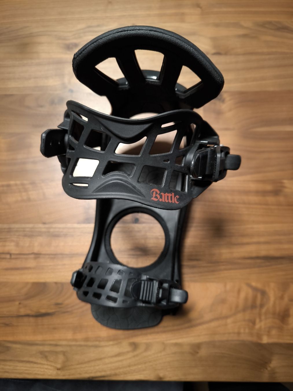 Rossignol Board: Rossignol Battle Snowboard Bindung - Top Zustand! – Usato da Neuenegg venduto da Mr_habana