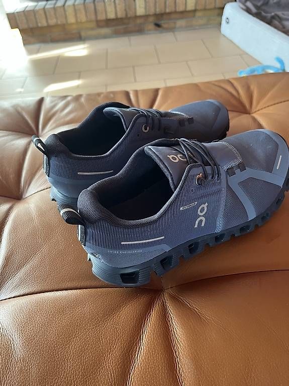 Damenschuhe: On cloud 6 Waterproof – Neu und originalverpackt aus Epalinges von nanou75 1