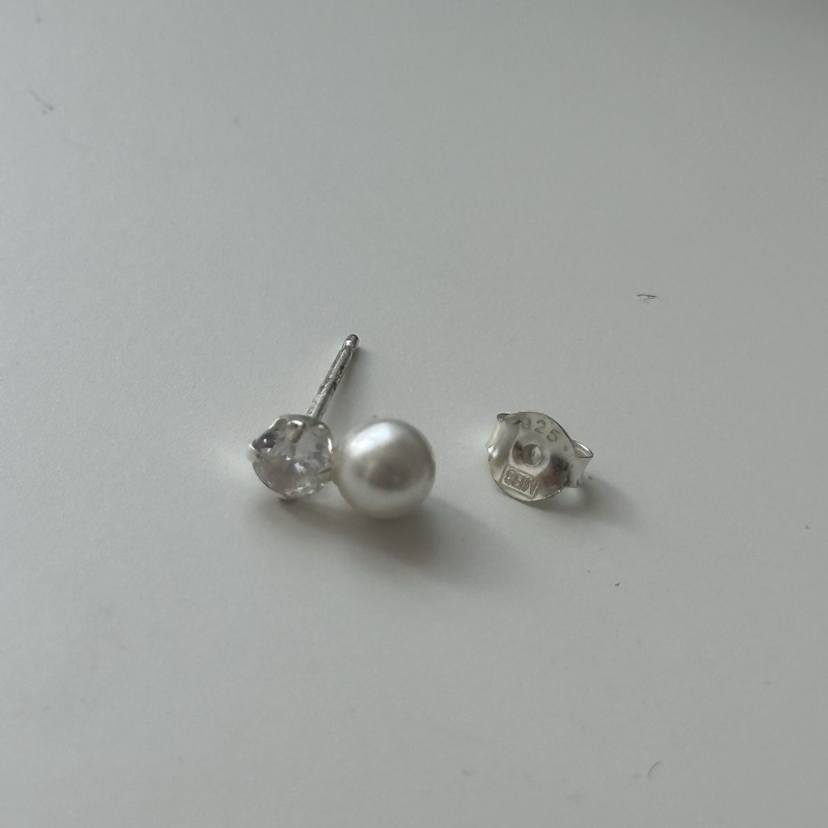 Christ Boucles d'oreille: Silber 925 Perlen Ohrstecker – Neuf (Voir description) à Givisiez par dor_xb9k 2