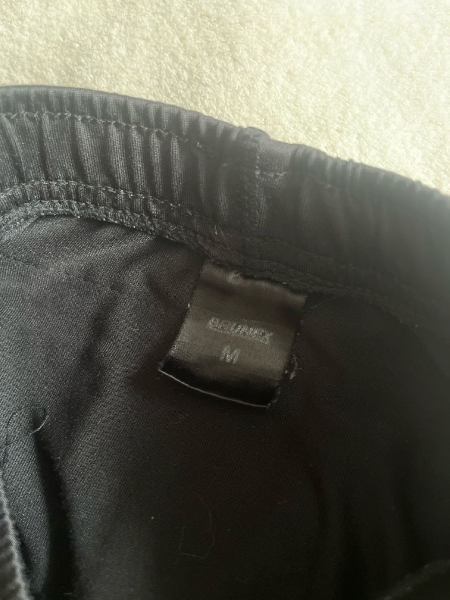Pantaloni: Jogging noir Brunex – Usato da Le Locle venduto da Mayd_h 1
