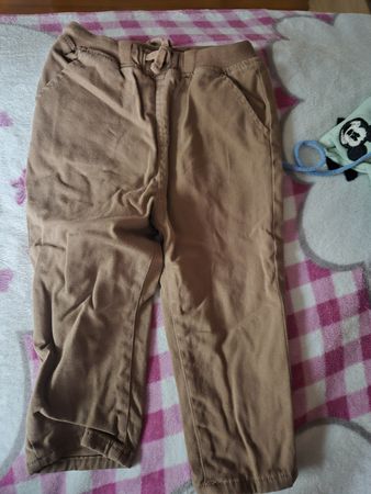 Kinder Cordhose Gr. 92, ideal für den Herbst/Winter!