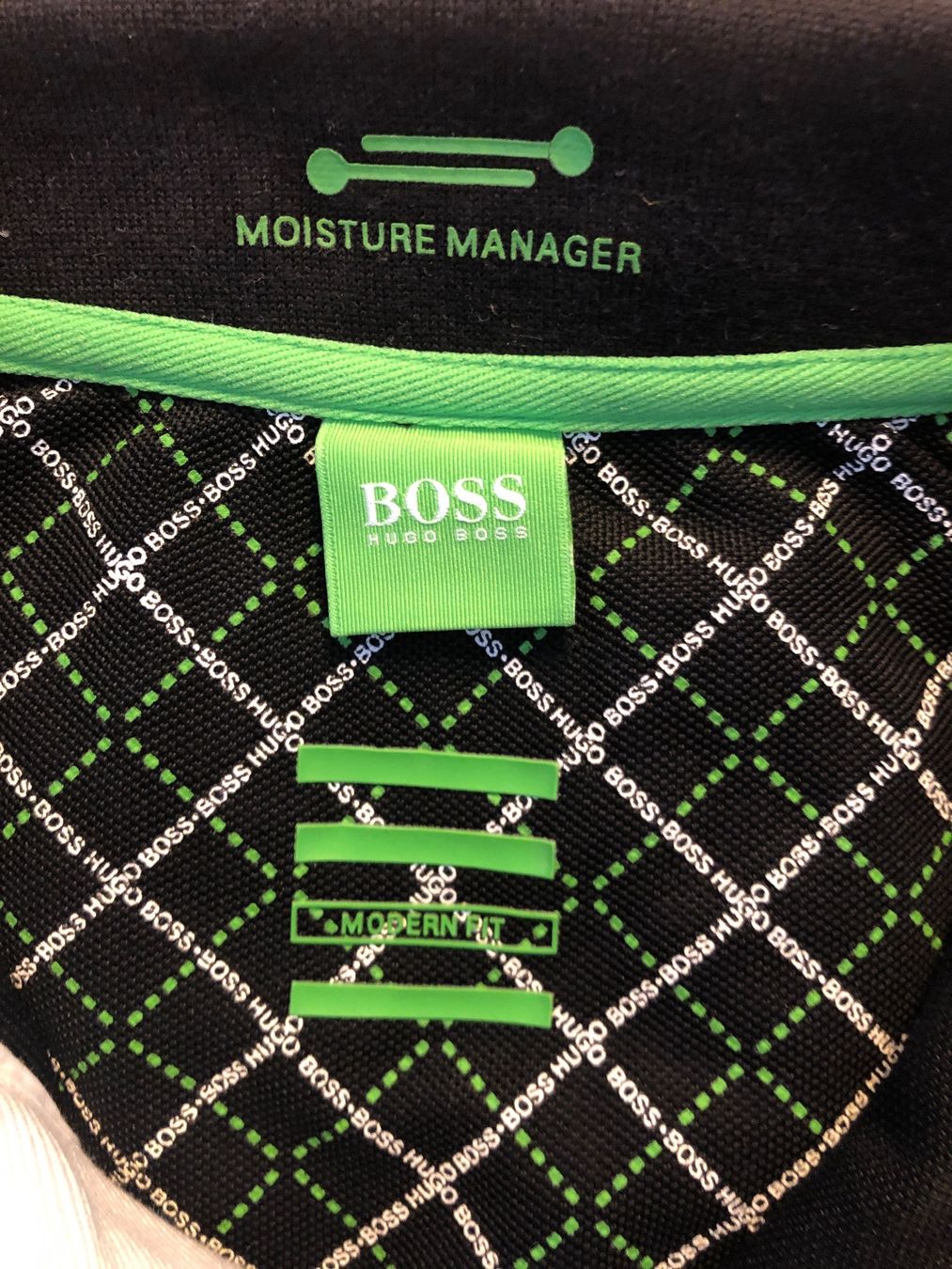 Hugo Boss Polo-Shirts: Hugo Boss Polo Shirt – Gebraucht aus Safenwil von Johnwick1986 2