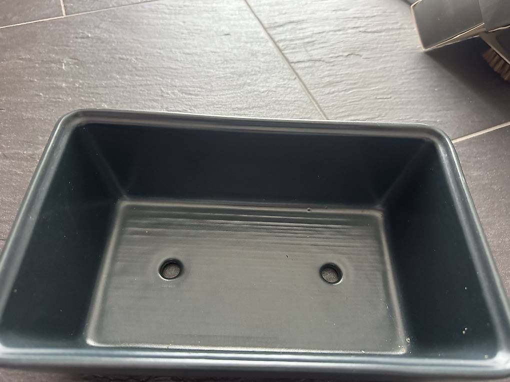 Emile Henry Moules à gâteaux: Emile Henry Brotbackform – D'occasion à Altendorf par Nordseekind 1