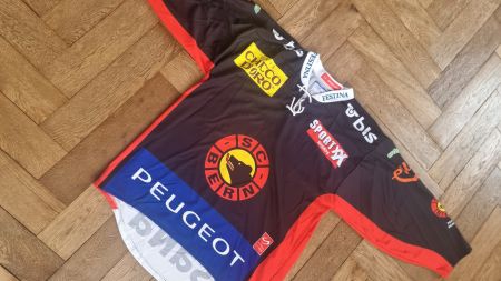 SC Bern Trikot 2016/2017 - Signiert von allen Spielern
