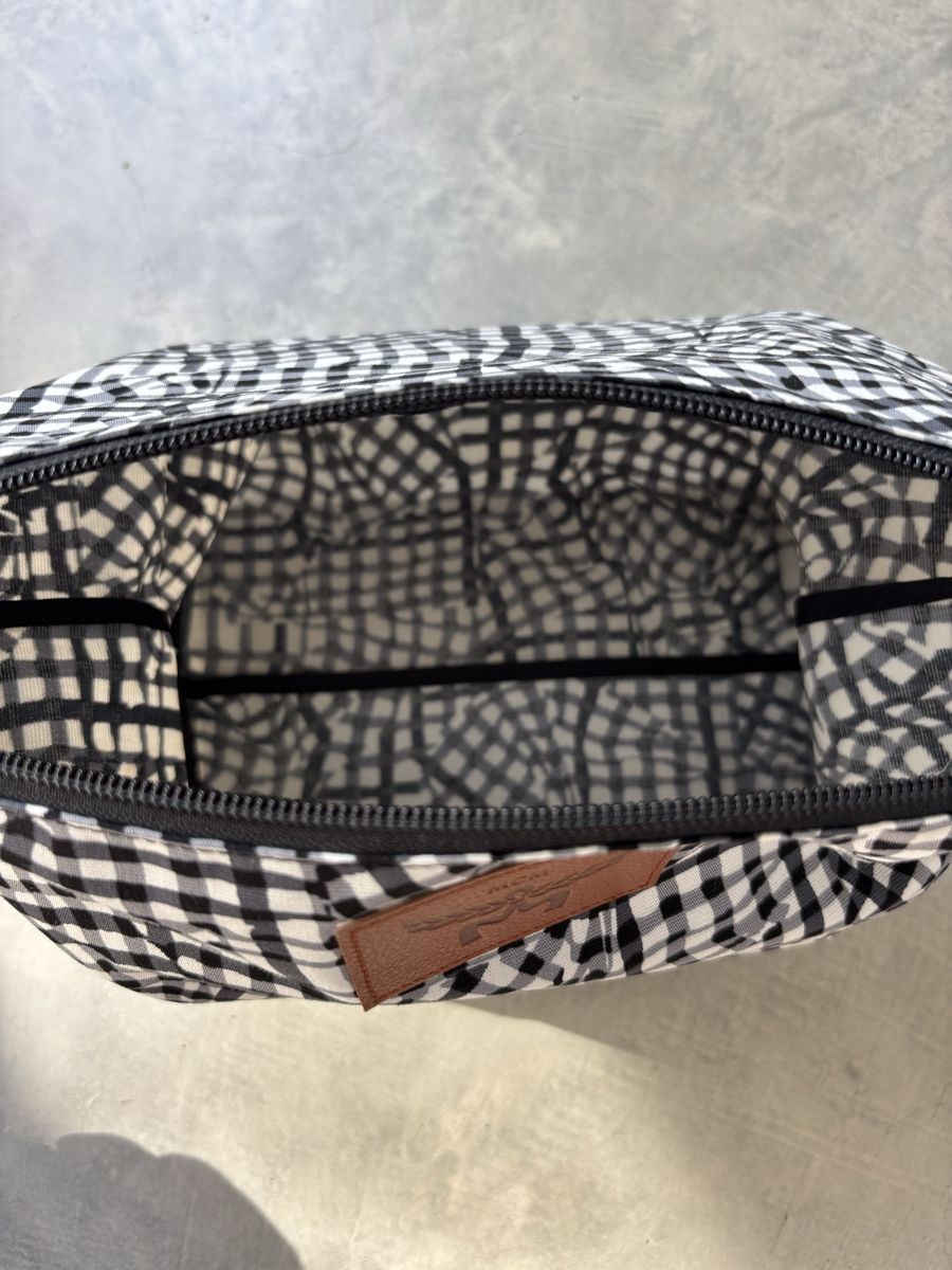 Mcm Kosmetikkoffer: MCM Kosmetiktasche – Neu (gemäss Beschreibung) aus Steinmaur von aly_mhs6 3