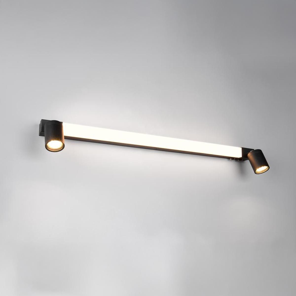 Lampen: Bad Wandleuchte, IP44, 90 cm x 6 cm – Neu (gemäss Beschreibung) aus Kreuzlingen von Smart-Light