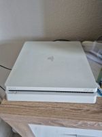 Playstation 4 (PS4) Slim weiss inkl. 2 controller und Spiele