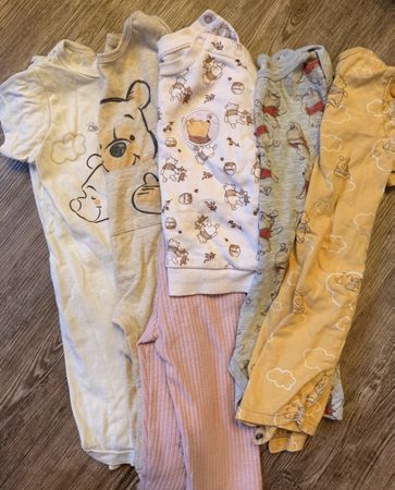 Winnie Puuh Baby Kleiderpaket – 6 Teile – Gr. 12–18 Monate