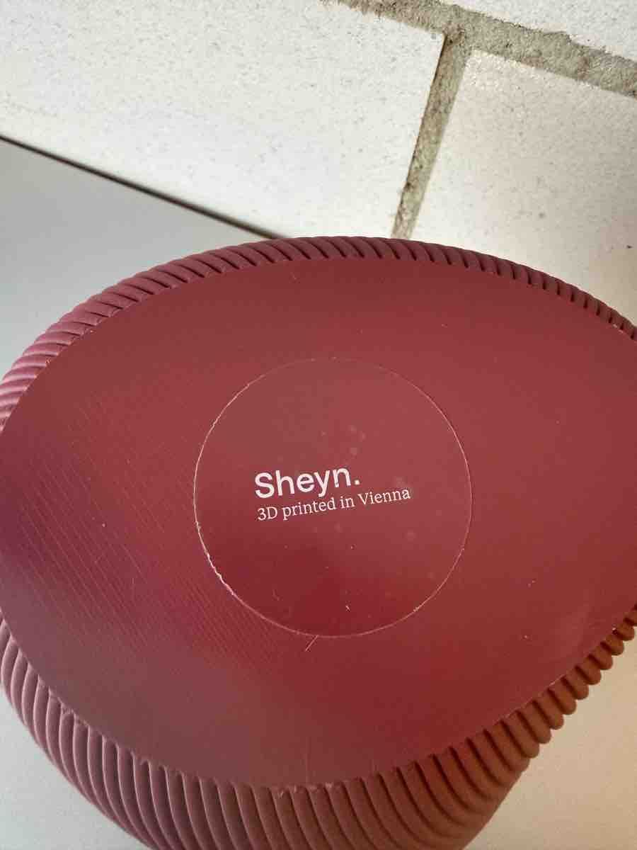 Vasen & Gefässe: Sheyn Vase 3D gedruckt – Gebraucht aus Solothurn von Gnaraloo 3
