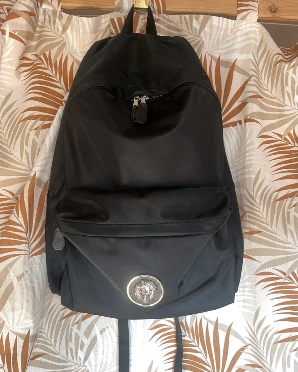 Versace Zaini: Versus Versace Rucksack schwarz silber Logo – Nuovo (secondo la descrizione) da Winterthur venduto da chiaraelisa93 9