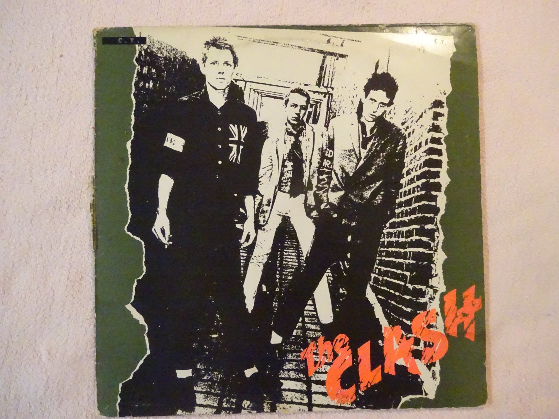 Dischi in vinile: THE CLASH ** THE CLASH – Usato da Luzern venduto da xrayspex99