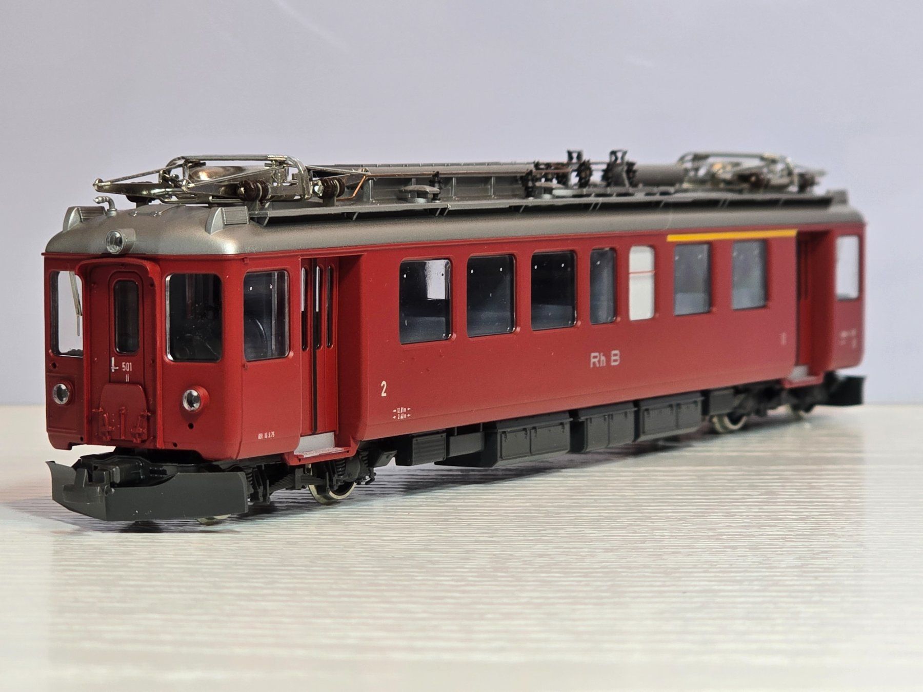Bemo Modellini di ferrovie: Bemo, 1265111, RhB, ABe 4/4 501, Triebwagen, Analog, Vitrine – Usato da Kloten venduto da Nicola2 4