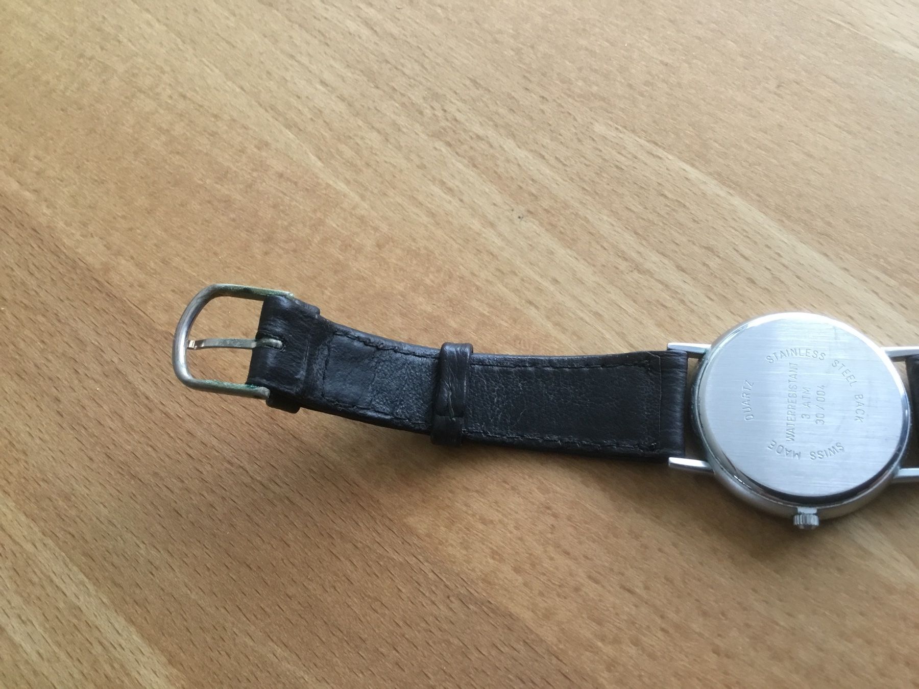 Swiss Orologi: Mercedes-Benz Uhr – Difettoso da Kerzers venduto da Georges3210 4