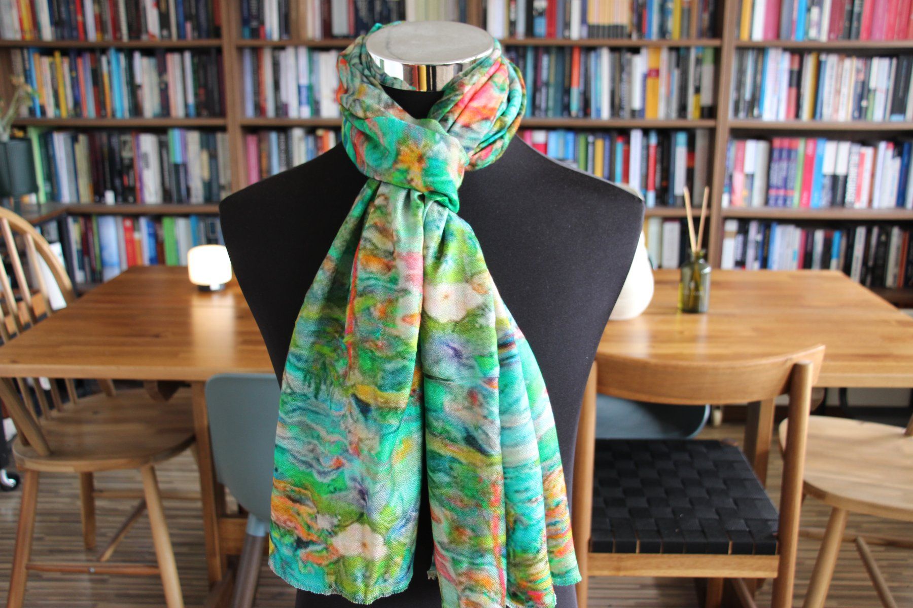 Foulards, Tücher & Schals: **NEU** Schal aus Modal – Neu und originalverpackt aus Luzern von jul_bn7b