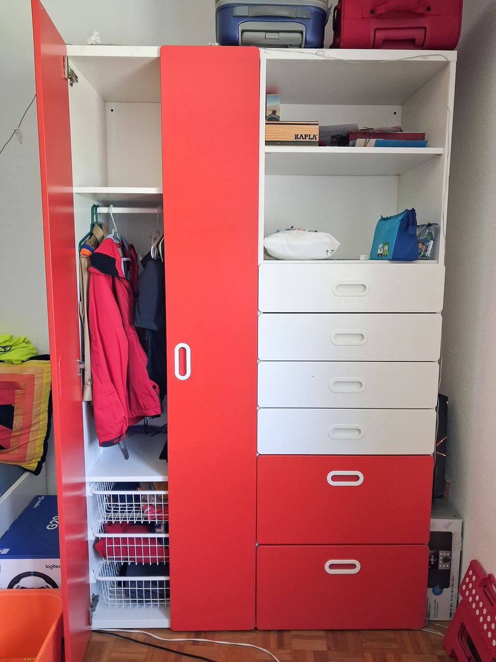 Ikea Armadi: Armoire enfant IKEA – Usato da Vauderens venduto da vhs_9bym 1