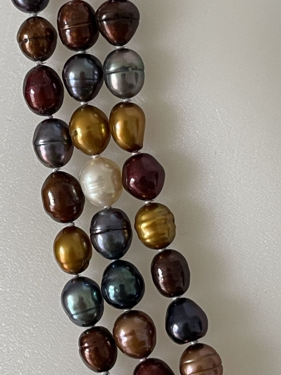 Colliers: Collier multicolores long comme neuf 90 cm – Neuf (Voir description) à Kloten par Vermicelles 3