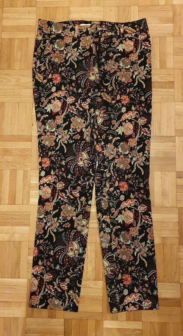 H&M Pantaloni: Damen Stoffhose Gr 36 H&M – Usato da Allschwil venduto da Vision139