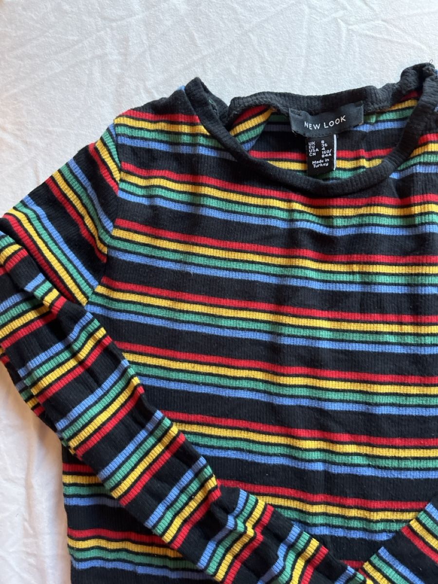 New Look T-shirt: rainbow longsleeve – Usato da Luzern venduto da janine_l 1