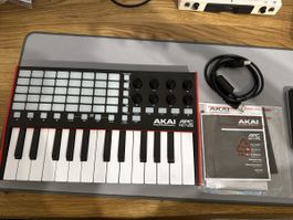 Akai APC Key 25 - Kompakter MIDI Controller, neuwertig!