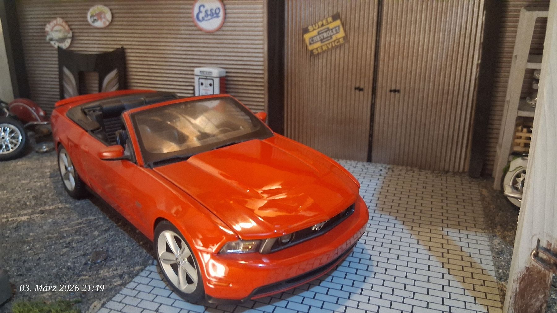 Maisto Modellini d'auto: 2010 Ford Mustang GT Conv. 1:18 – Nuovo (secondo la descrizione) da Wolfenschiessen venduto da 2-stroke-garage