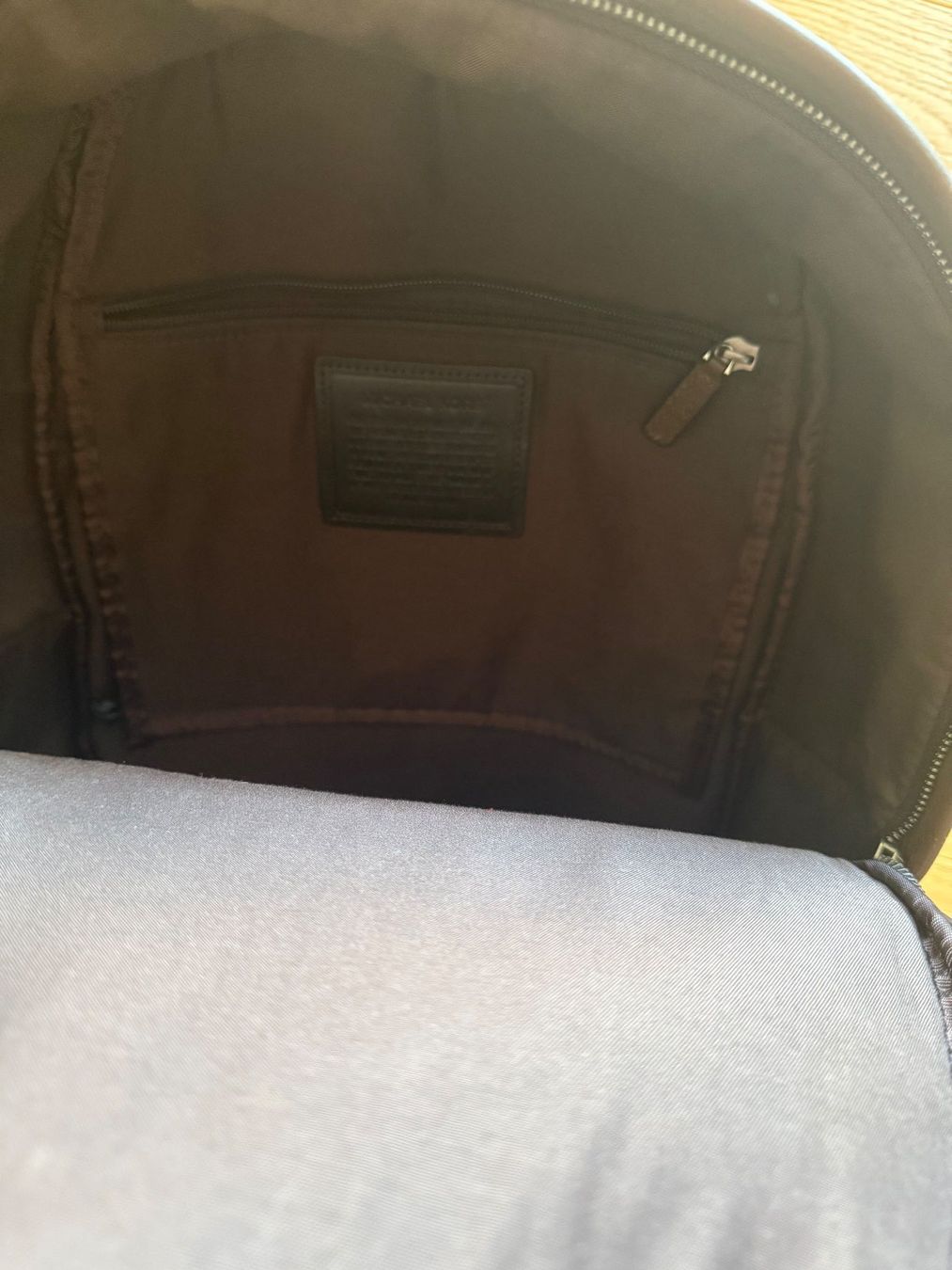 Michael Kors Zaini: Michael Kors Herren Leder Rucksack Ehemaliger Kaufpreis: 320 – Usato da Studen BE venduto da jwanko 7