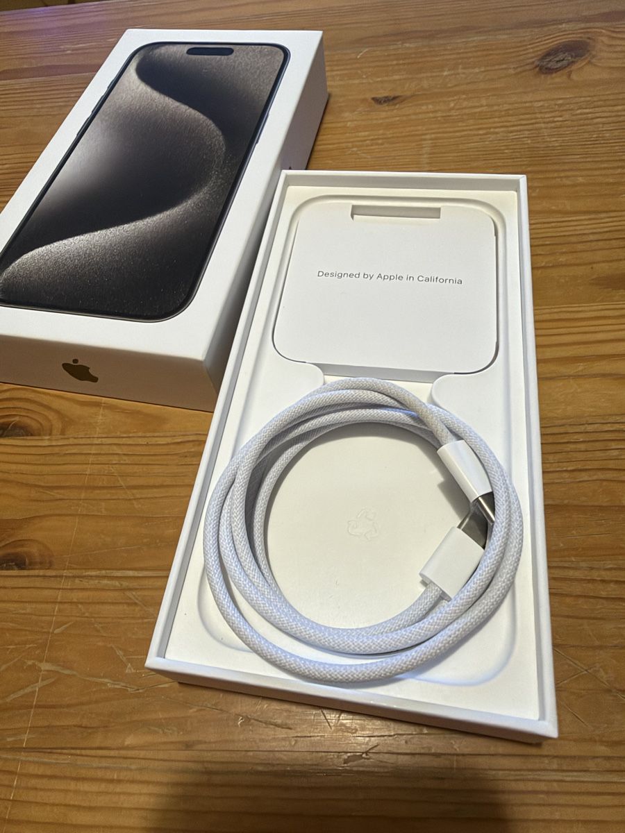 Apple Handys / Smartphones: Apple iPhone 15 Pro  Batteriezustand 90% – Gebraucht aus Flumserberg tannenboden alp von pedroredshoes 8