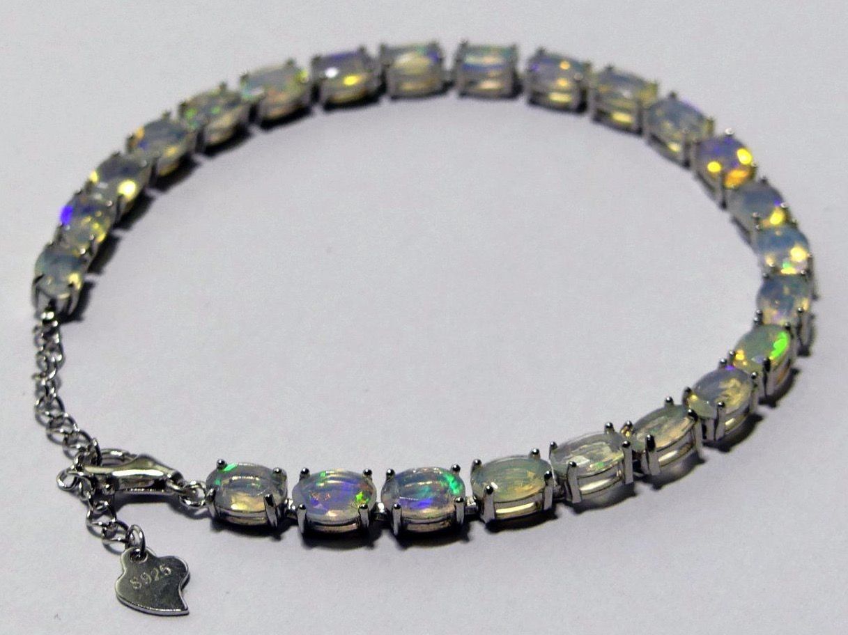 Armbänder & -reifen: Armband mit Kristall OpalenArmband  mit – Neu und originalverpackt aus Matten b. Interlaken von kero71 1