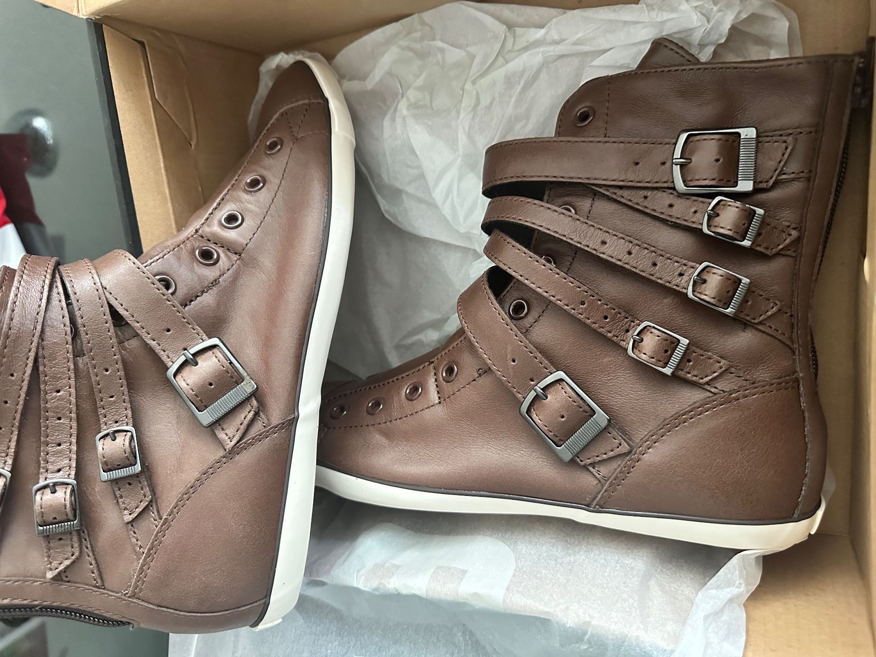 Converse Scarpe da donna: Converse multi strap Gr. 42 – Nuovo e nell'imballaggio originale da Bolligen venduto da chaetzli1133