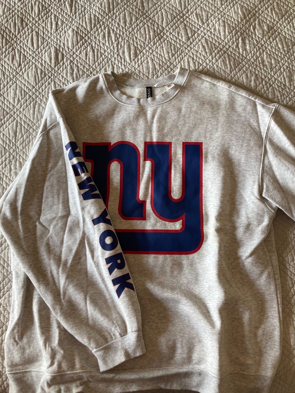 H&M Pulls & Sweat-shirts: Sweat-shirt New York - Taille M – Neuf (Voir description) à Lausanne par shabnam.t 1