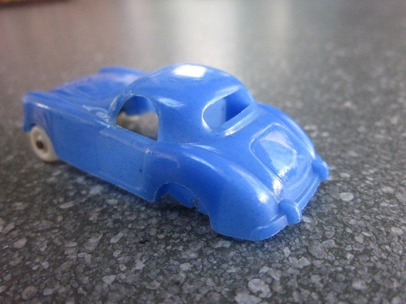 MG Modellini d'auto: "Groschenauto" MG, blau Kunsstoff, W.Germany – Usato da Bischofszell venduto da Pfau0 9