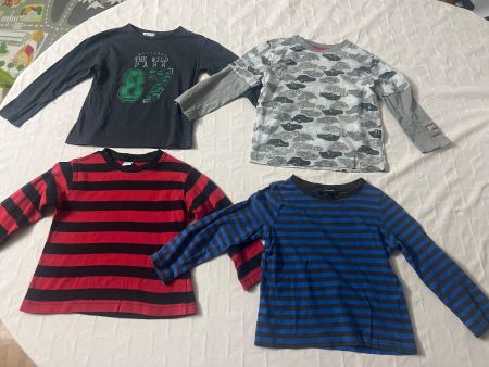 4x Kinder Langarmshirts Gr 104