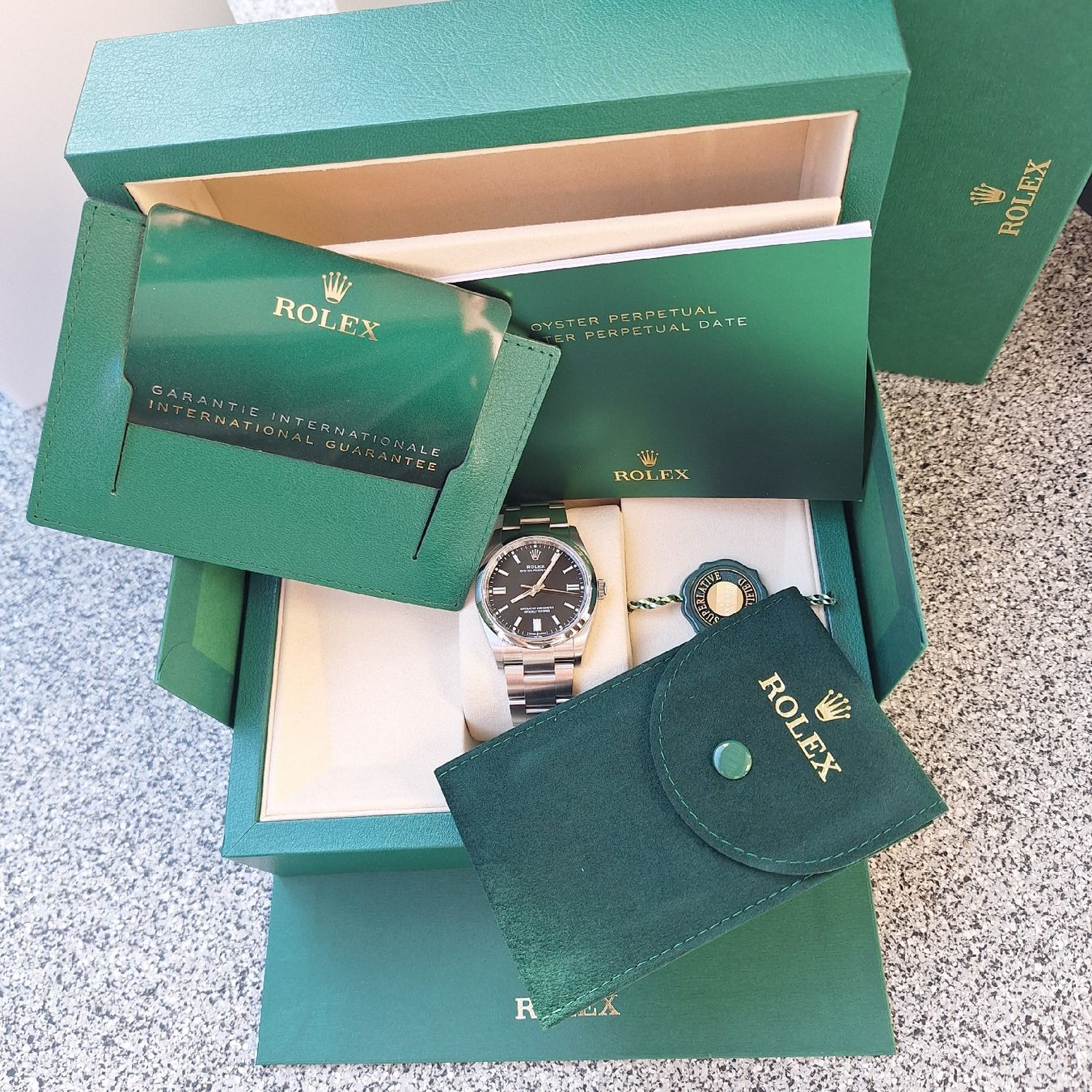 Rolex Orologi: Rolex Oyster Perpetual 36mm Black – Nuovo e nell'imballaggio originale da Burgdorf venduto da Max681 1