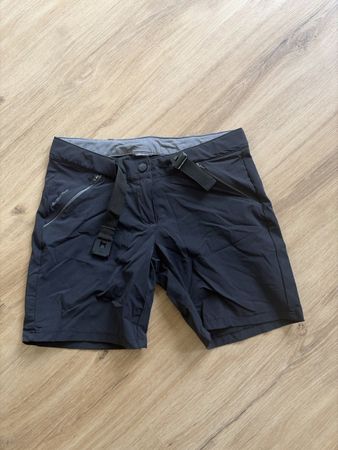 Gore Bike Wear Shorts, Grösse S, schwarz, für den Sommer 