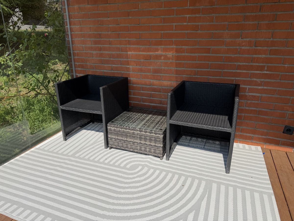 Tischset: Garten set – Gebraucht aus Forch von est_s9fj 2