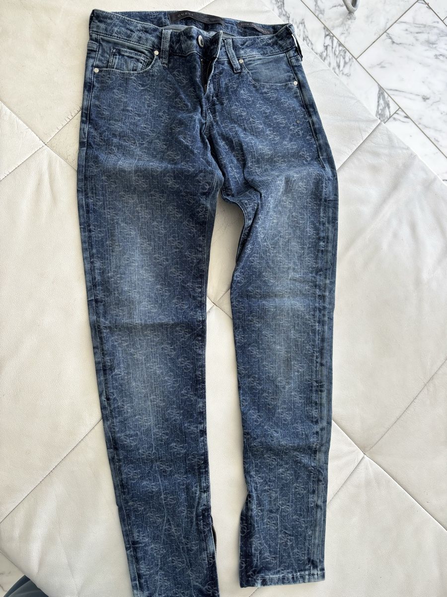 Guess Jeans: Guess Jeans blau – Usato da Sulzbach venduto da dfrey25