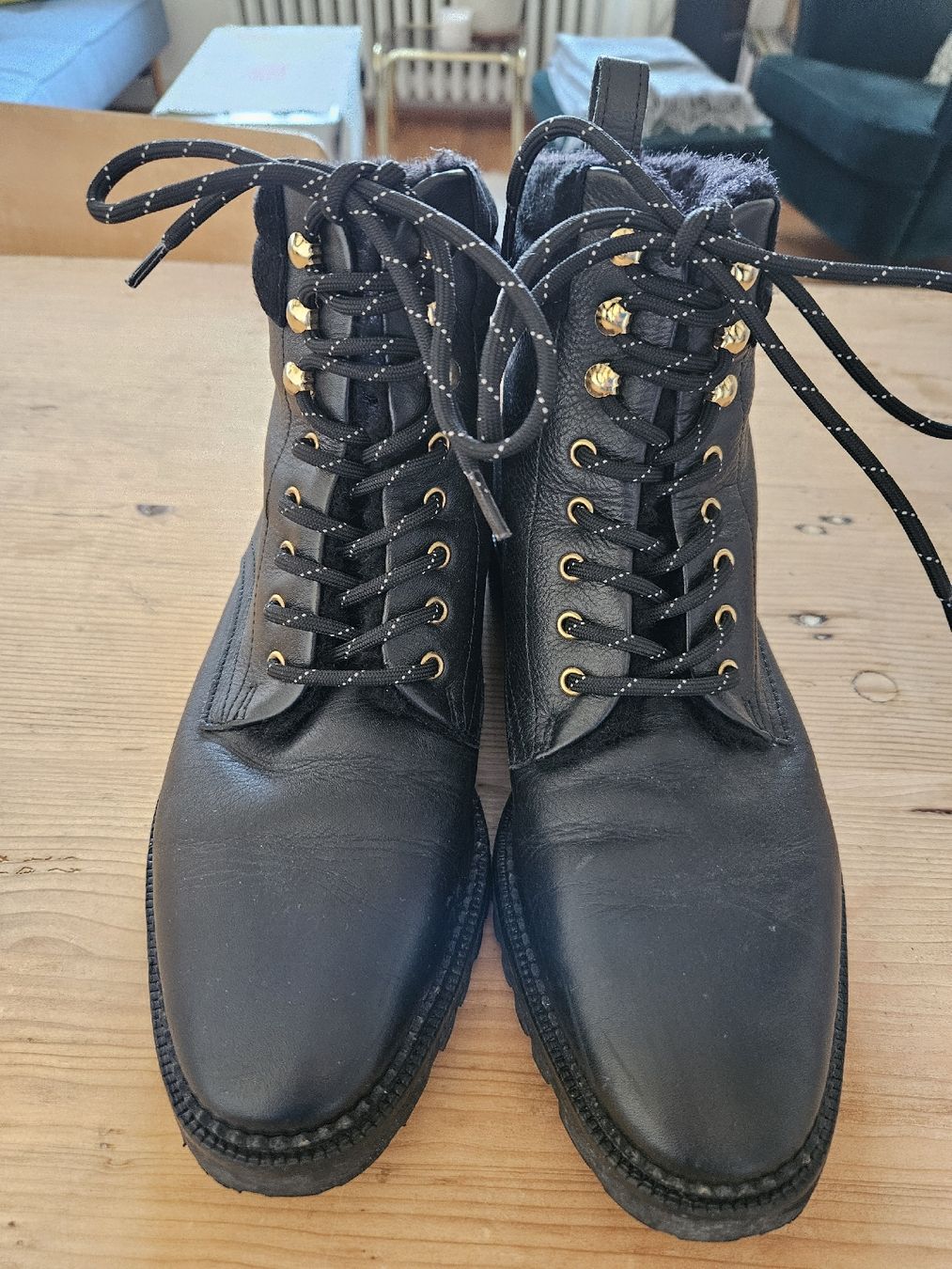 Other Stories Chaussures femmes: Winterboots, Grösse 39, & other stories – D'occasion à Basel par lar_7c62 2
