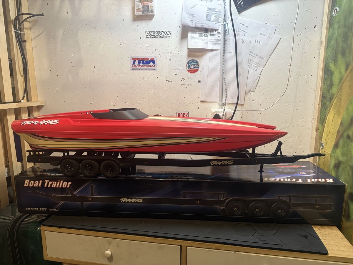 Traxxas RC Modellbau: Traxxas M41 Speedboot mit Anhänger – Gebraucht aus Brunnen von Nana1989 1