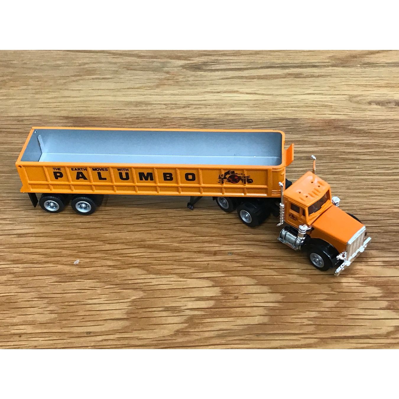Herpa Modellautos: U.S. KENWORTH - DUMP TRUCK " PALUMBO " – Neu (gemäss Beschreibung) aus Hugelshofen von lakeinvestor 1