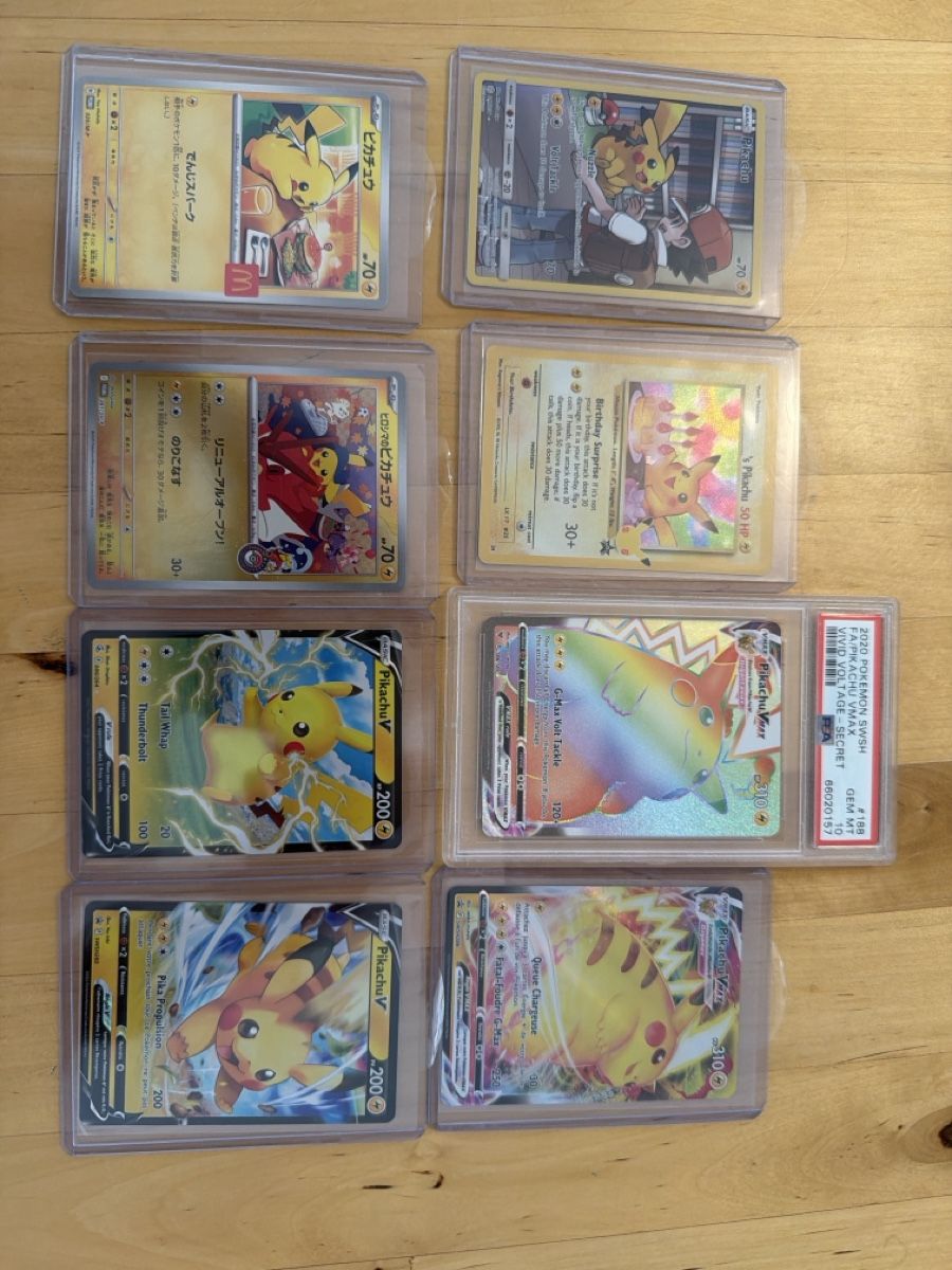 Cartes: Cards pikachu collection  – D'occasion à Lausanne par kevin.Chatelain